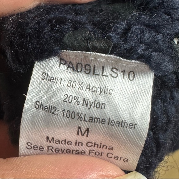 Parker Betsey Woven Leather Crewneck Cable Knit Sweater in Navy Blue Size Medium - Picture 8 of 9